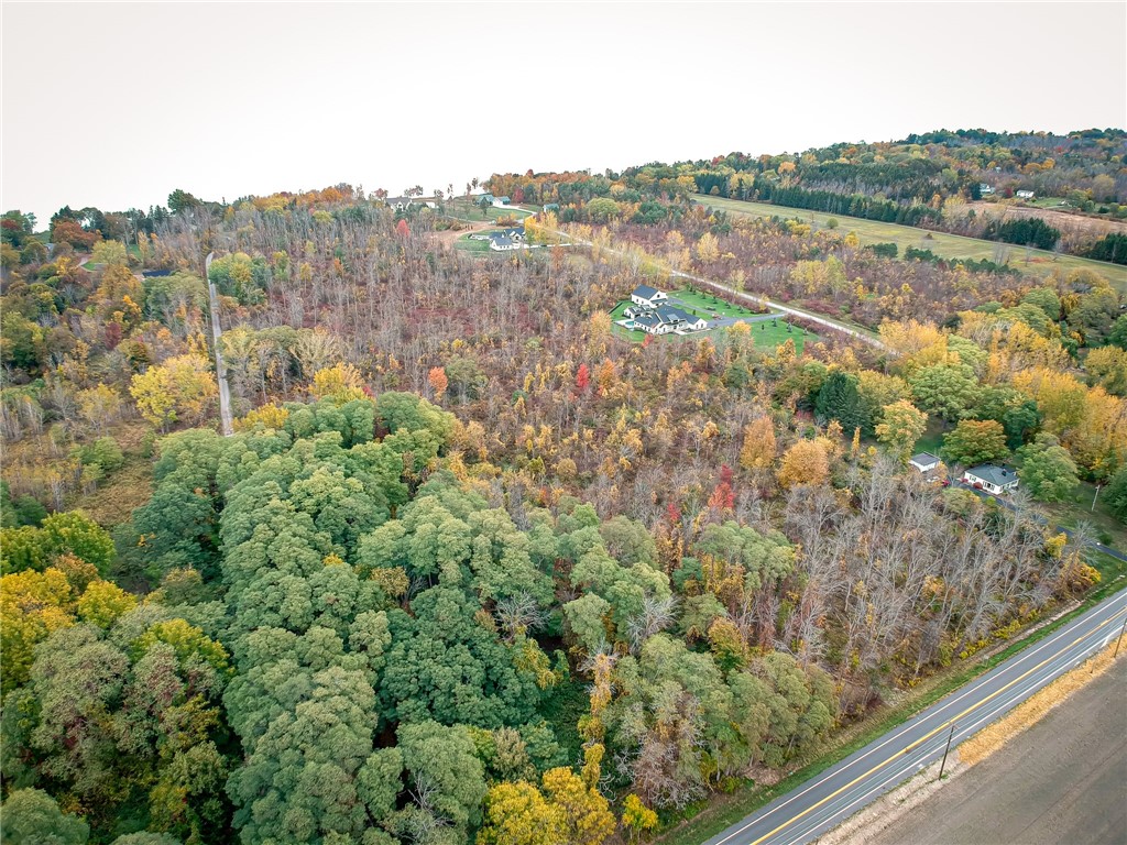 1840 Lake Road Webster, NY 14580 - Photo 3 of 4