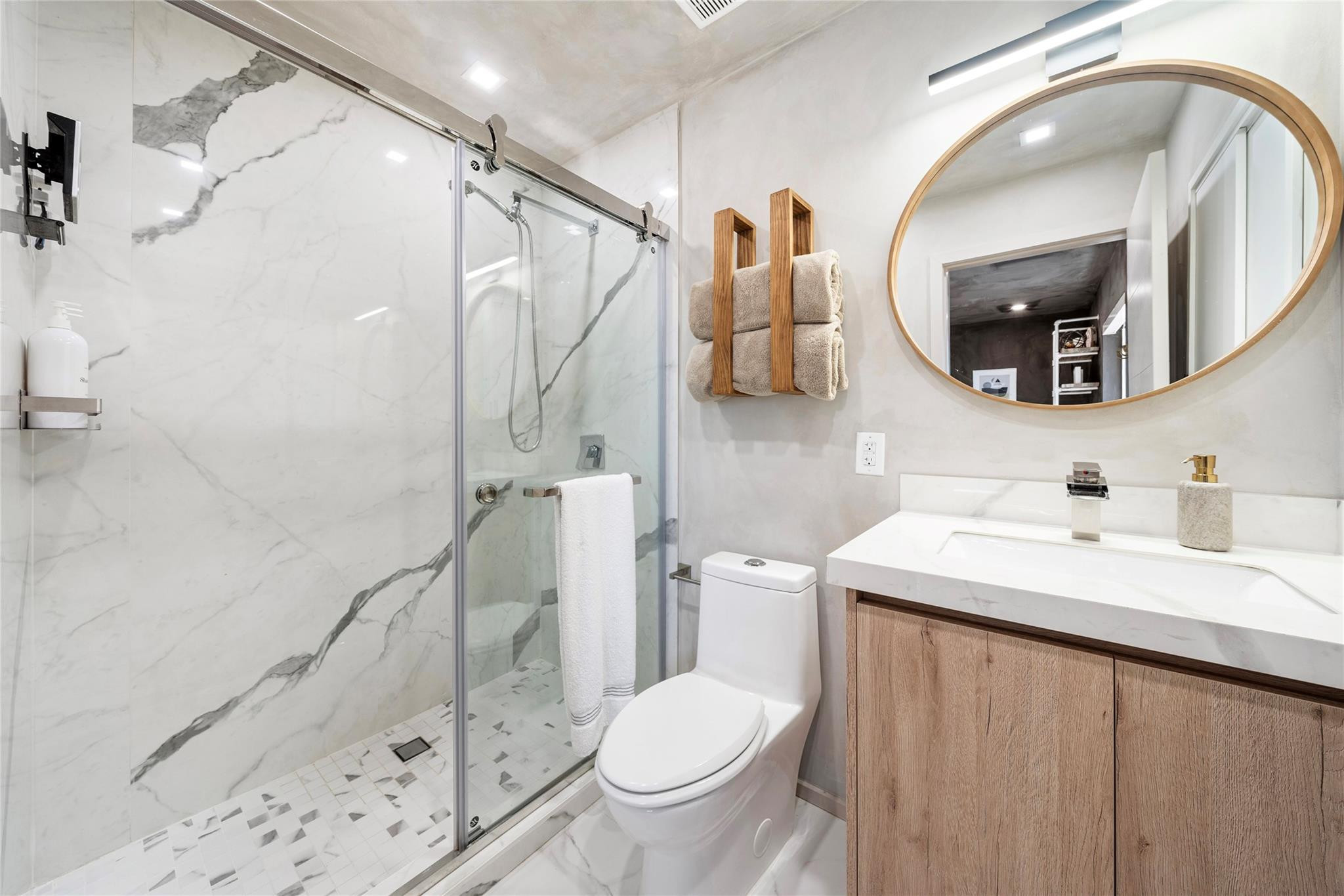 47 Southwest 21st Road Miami, FL 33129 - Photo 30 of 30 Photo 30