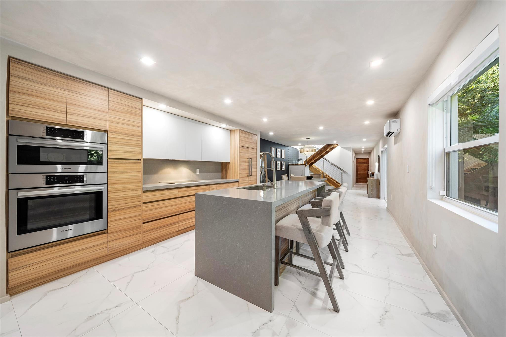 47 Southwest 21st Road Miami, FL 33129 - Photo 9 of 30 Photo 9