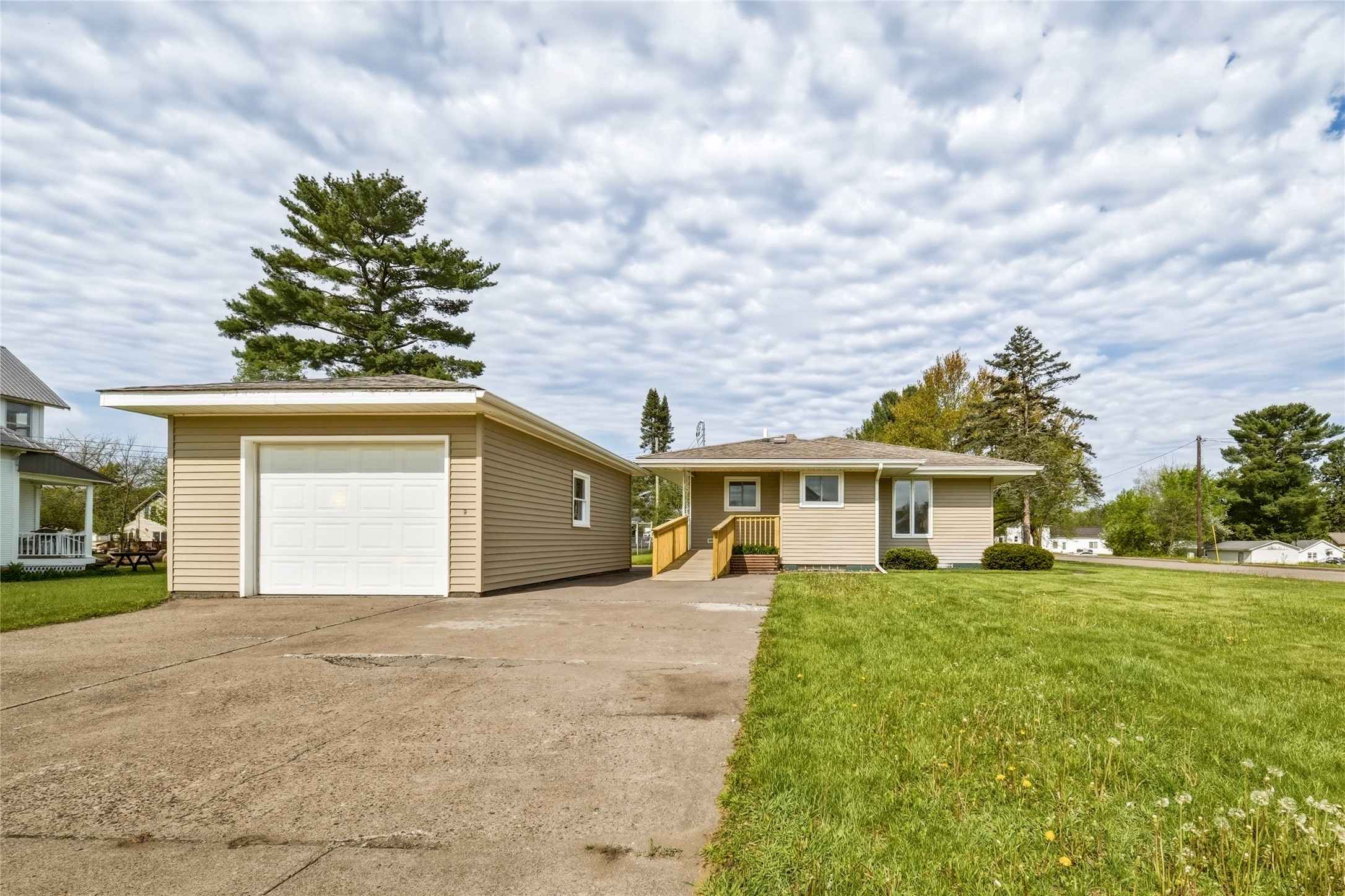 210 Willow Street Strum, WI 54770 - Photo 2 of 38