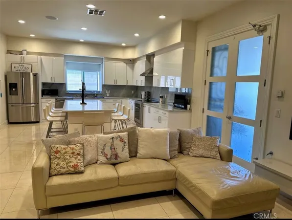 $2,300,000 | 646 Courson Drive, Anaheim, CA 92804