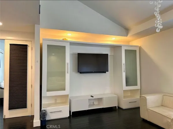 $1,900,000 | 646 Courson Drive, Anaheim, CA 92804