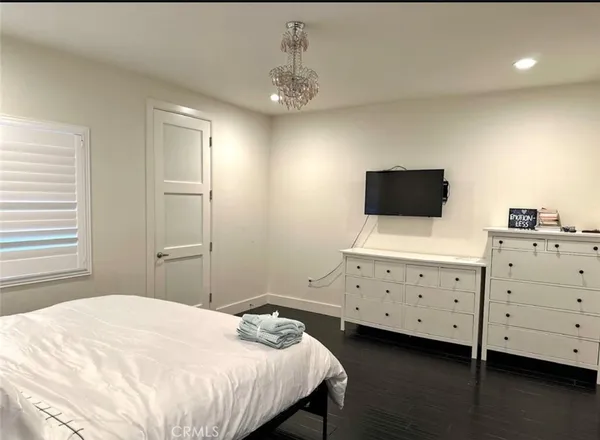 $1,900,000 | 646 Courson Drive, Anaheim, CA 92804