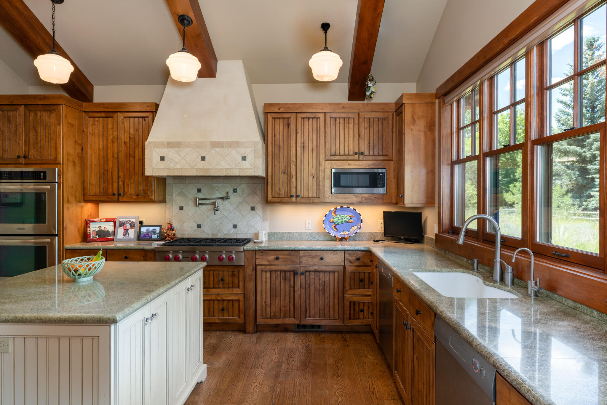 113 Snowplant Road Hailey, ID 83333 - Photo 6 of 26 Kitchen