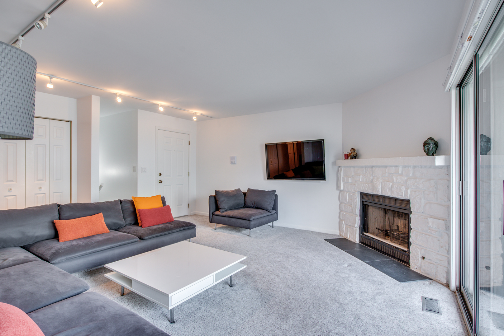 477 Village Green Road, Unit 102D Naperville, IL 60540 - Photo 2 of 24