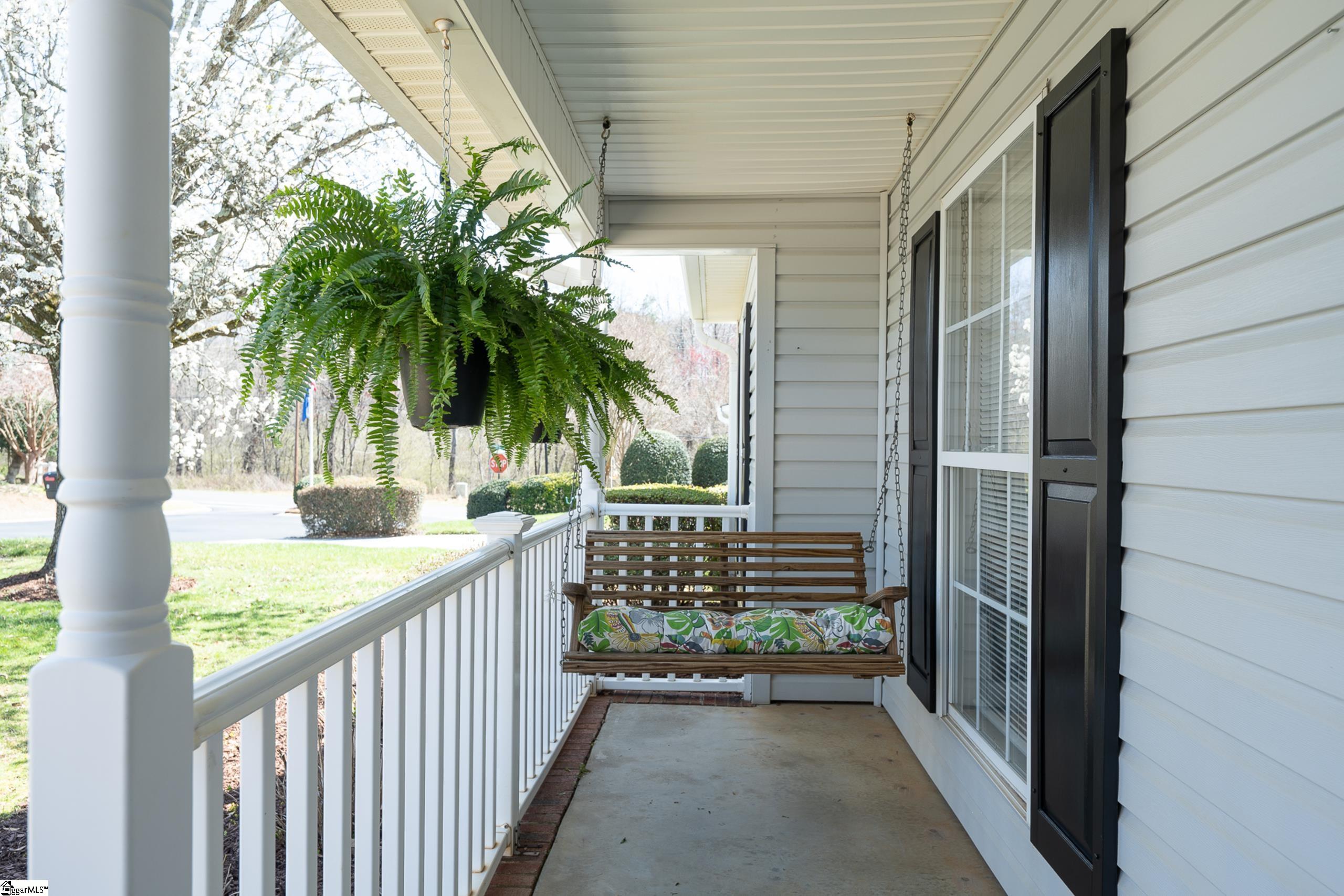 3 Riverside Chase Circle Greer, SC 29650 - Photo 4 of 36