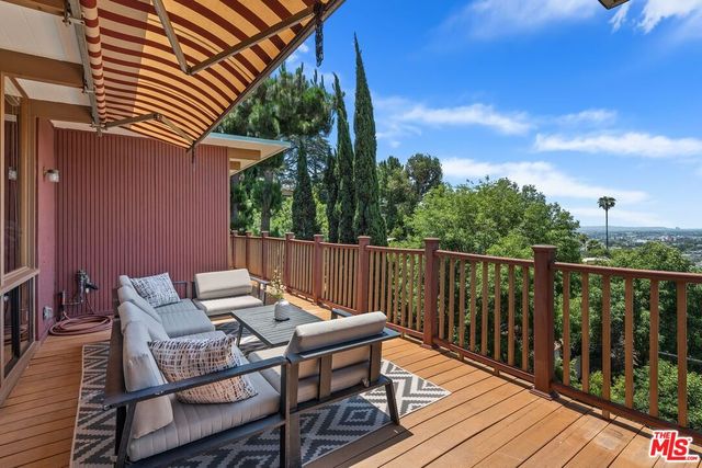 $1,975,000 | 3928 Clayton Avenue, Los Angeles, CA 90027