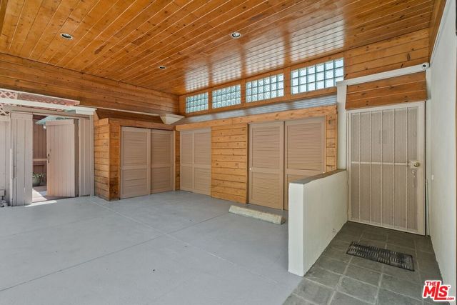 $1,975,000 | 3928 Clayton Avenue, Los Angeles, CA 90027