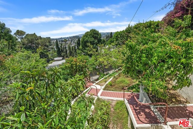 $1,975,000 | 3928 Clayton Avenue, Los Angeles, CA 90027