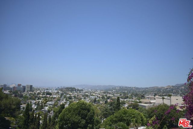 $1,975,000 | 3928 Clayton Avenue, Los Angeles, CA 90027