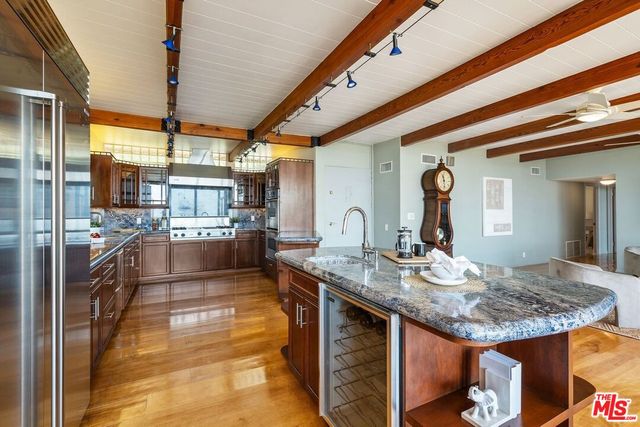 $1,975,000 | 3928 Clayton Avenue, Los Angeles, CA 90027