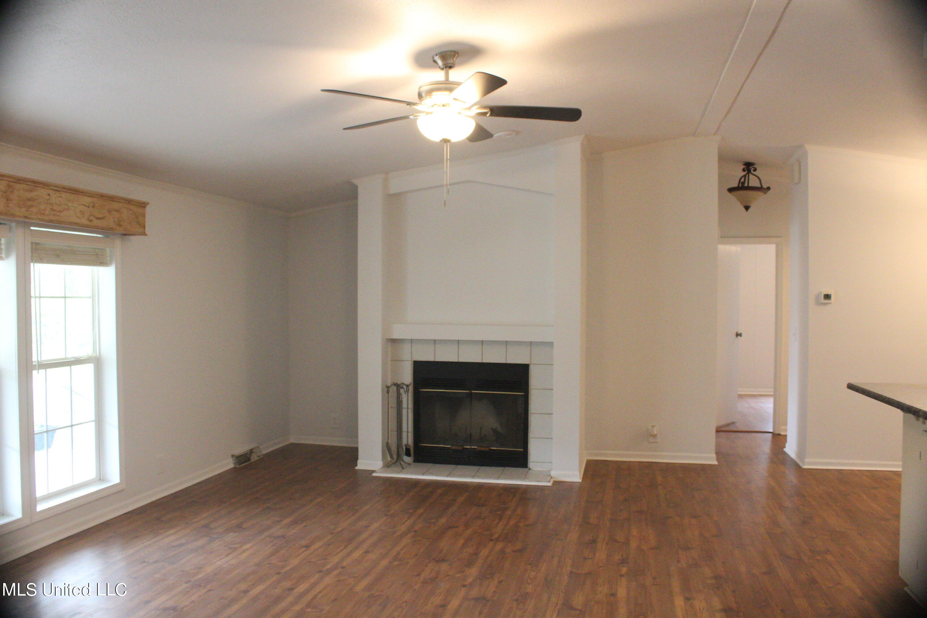15815 Avilla Road Biloxi, MS 39532 - Photo 5 of 26 IMG_0362