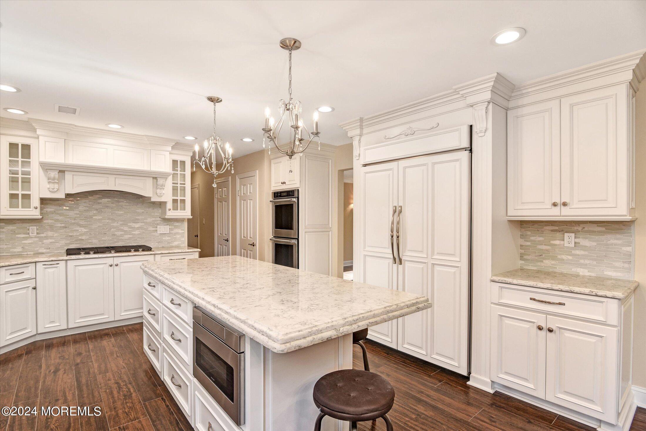 432 Union Hill Road Morganville, NJ 07751 - Photo 13 of 27 16-Kitchen