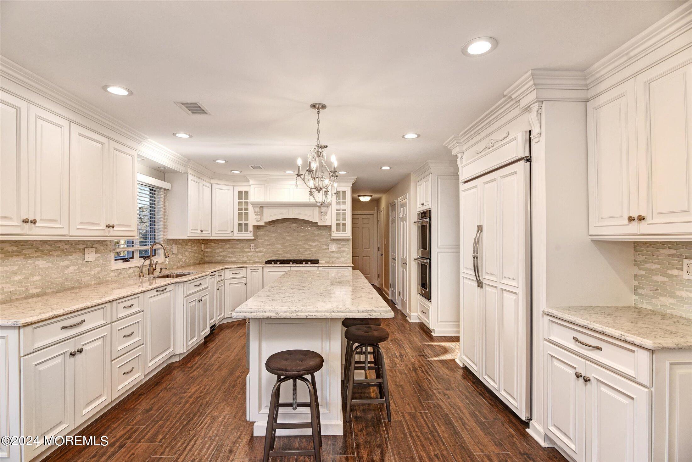 432 Union Hill Road Morganville, NJ 07751 - Photo 14 of 27 17-Kitchen