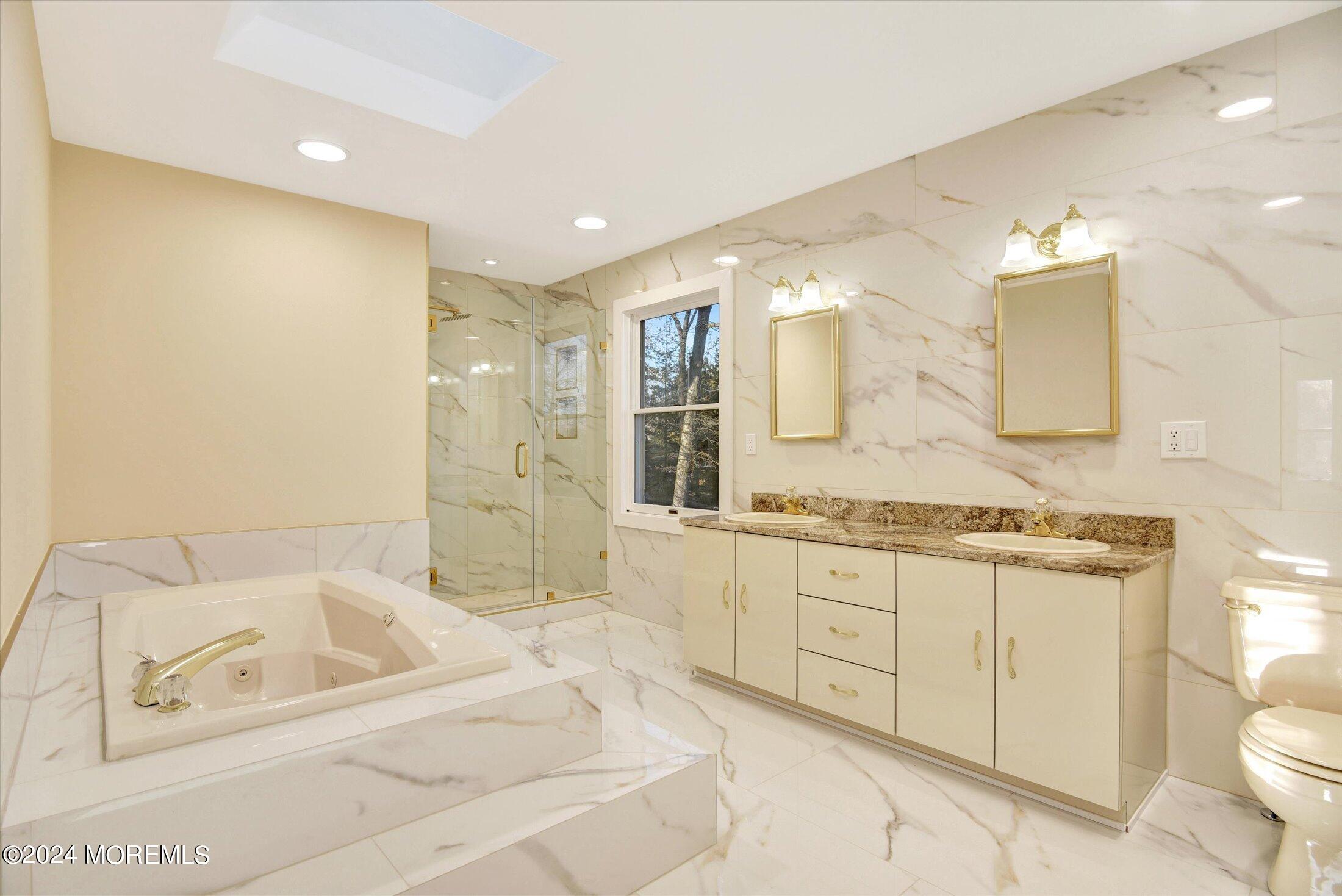 432 Union Hill Road Morganville, NJ 07751 - Photo 19 of 27 33-Primary Bathroom