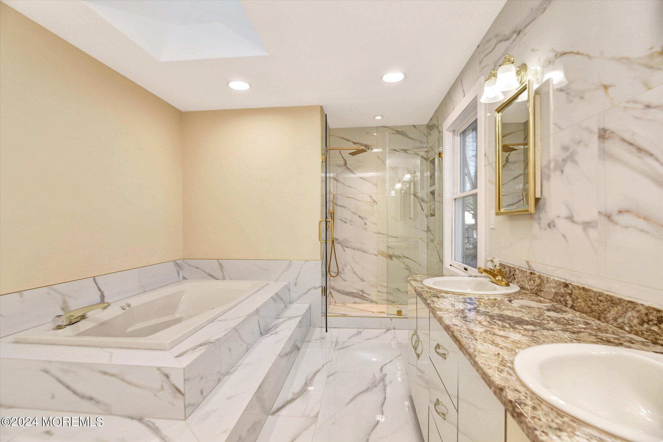 432 Union Hill Road Morganville, NJ 07751 - Photo 20 of 27 34-Primary Bathroom