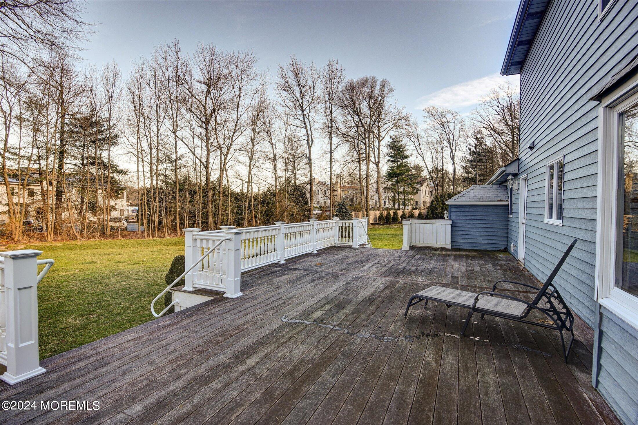 432 Union Hill Road Morganville, NJ 07751 - Photo 23 of 27 40-Deck