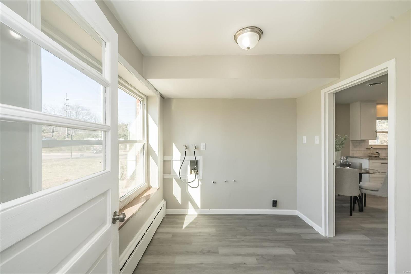 8230 Natural Bridge Road St. Louis, MO 63121 - Photo 11 of 58