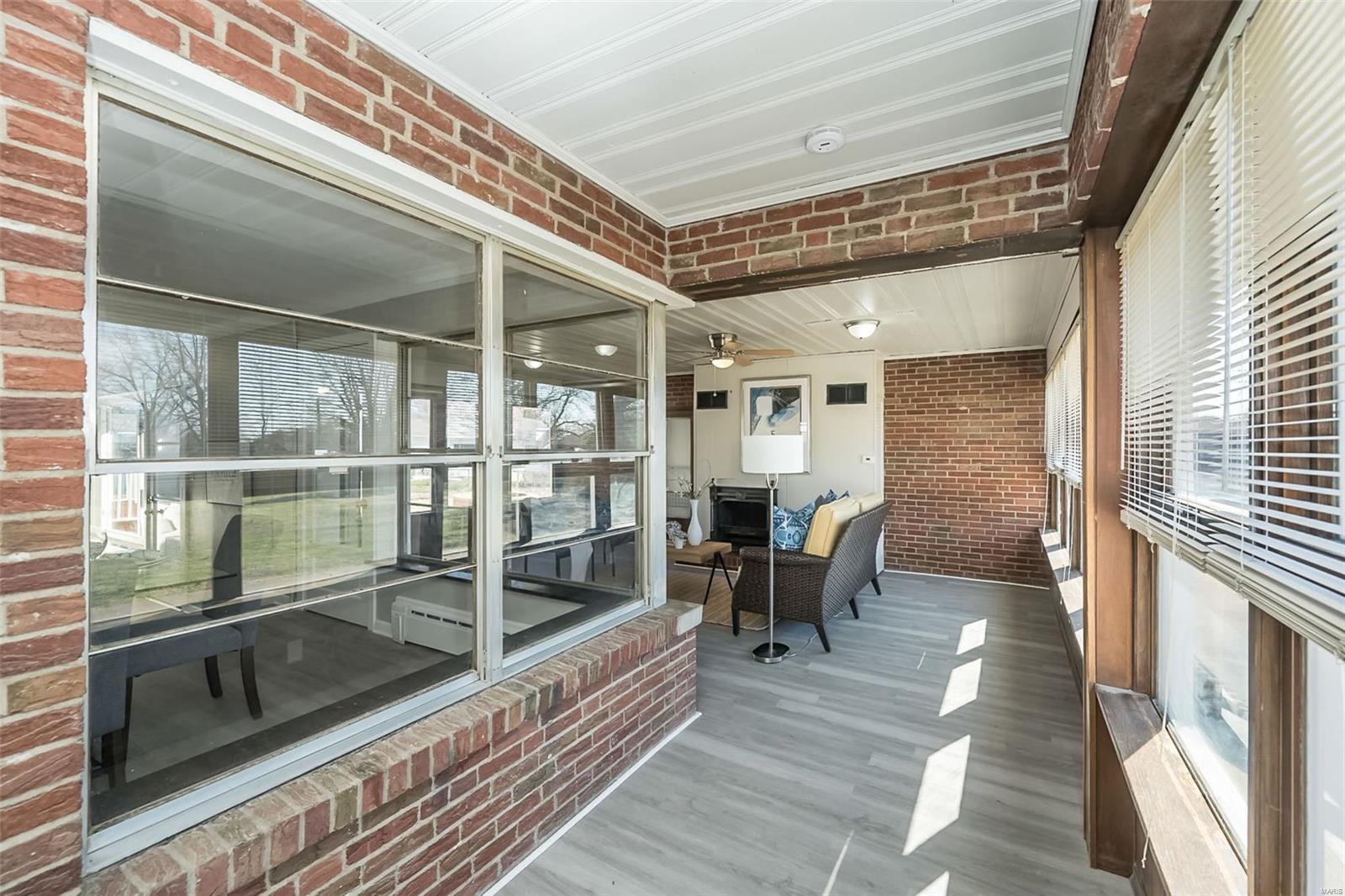 8230 Natural Bridge Road St. Louis, MO 63121 - Photo 13 of 58