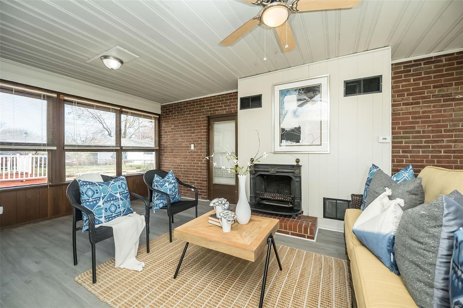 8230 Natural Bridge Road St. Louis, MO 63121 - Photo 16 of 58
