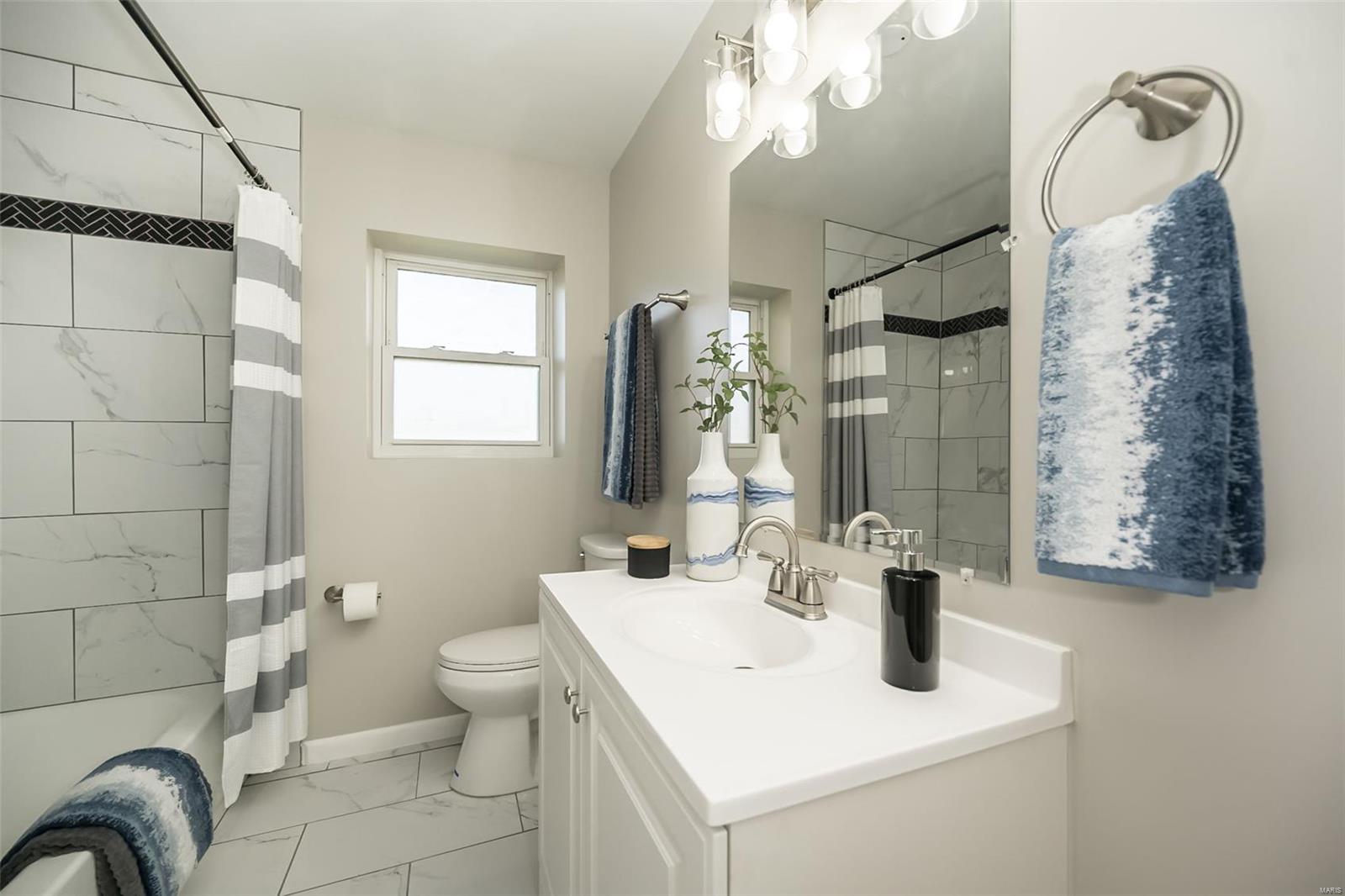 8230 Natural Bridge Road St. Louis, MO 63121 - Photo 27 of 58