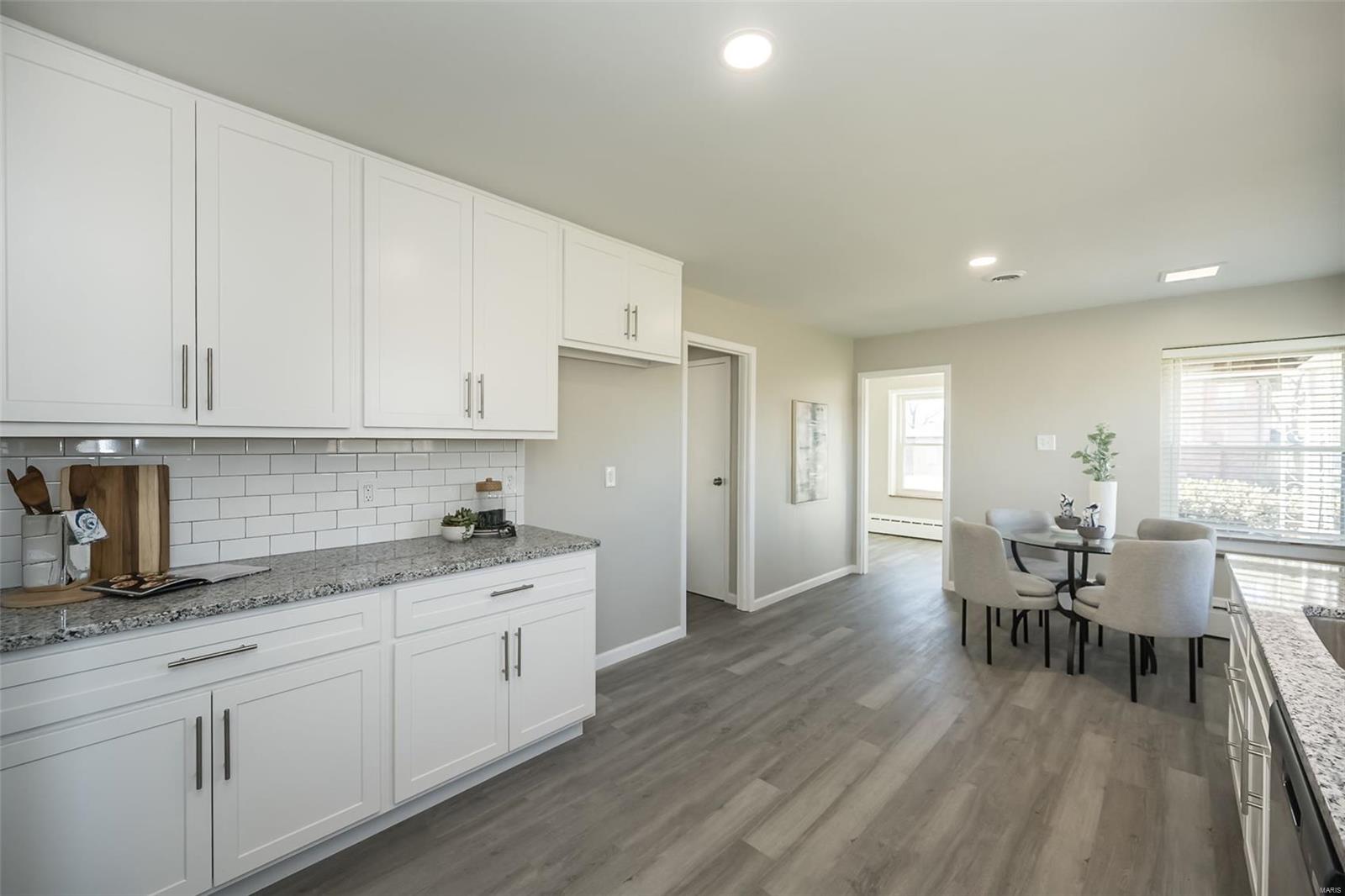 8230 Natural Bridge Road St. Louis, MO 63121 - Photo 5 of 58