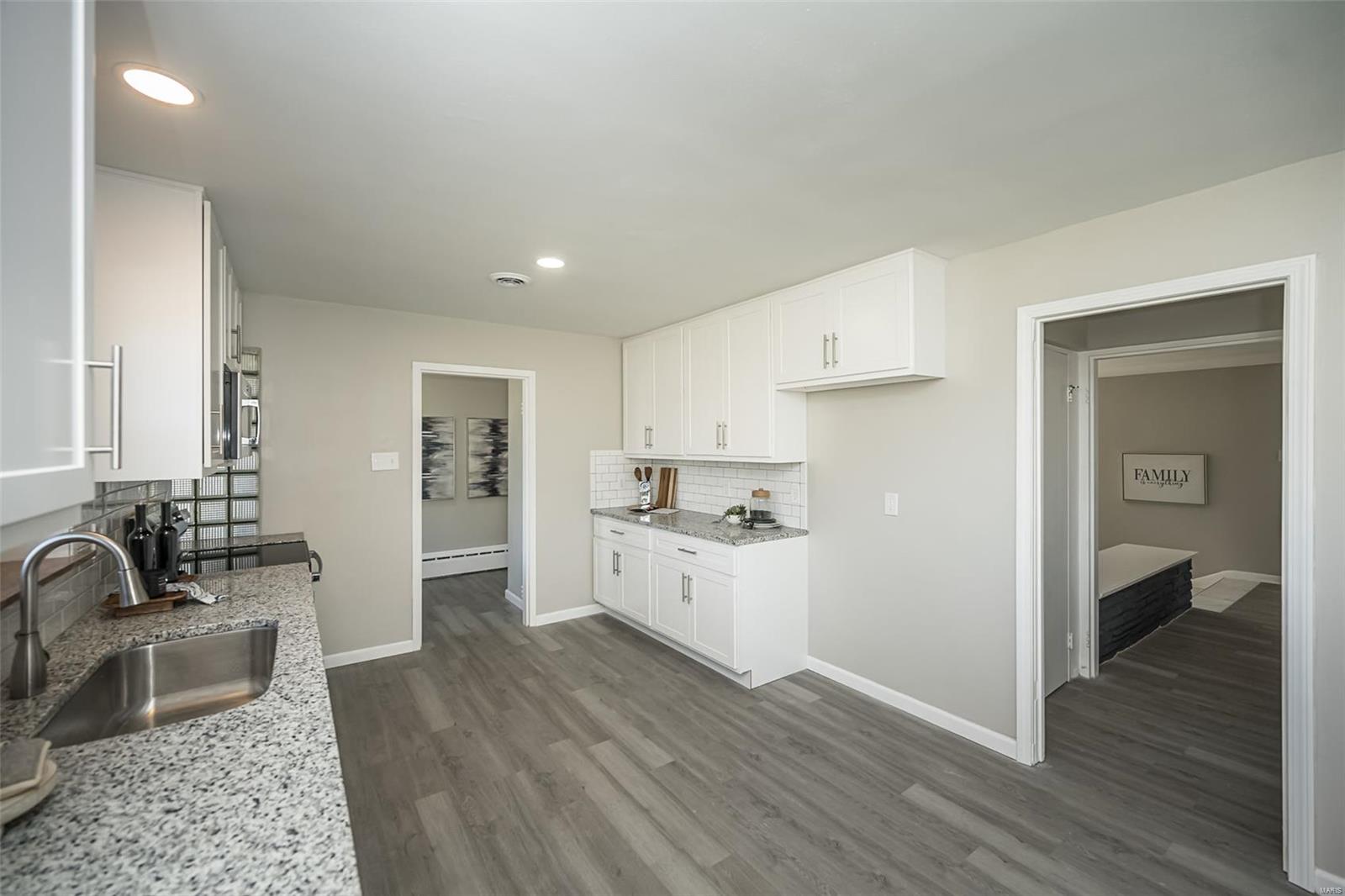 8230 Natural Bridge Road St. Louis, MO 63121 - Photo 8 of 58