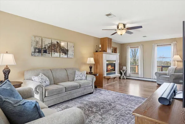 $550,000 | 1868 90th Street, New Richmond, WI 54017