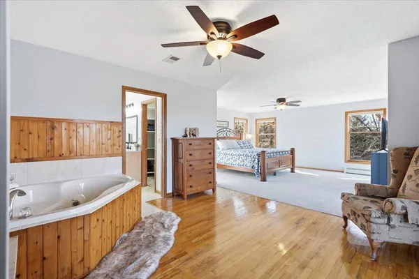 $550,000 | 1868 90th Street, New Richmond, WI 54017