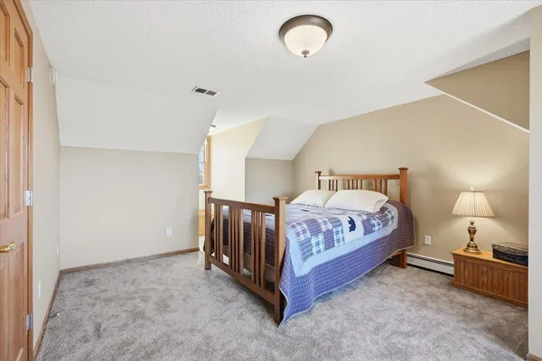 $550,000 | 1868 90th Street, New Richmond, WI 54017