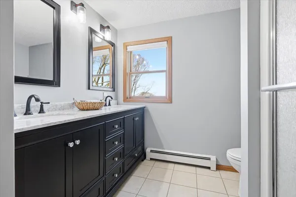 $550,000 | 1868 90th Street, New Richmond, WI 54017