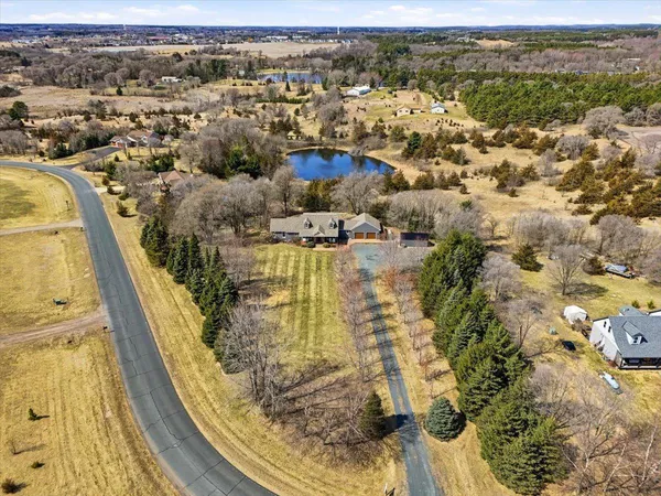 $550,000 | 1868 90th Street, New Richmond, WI 54017