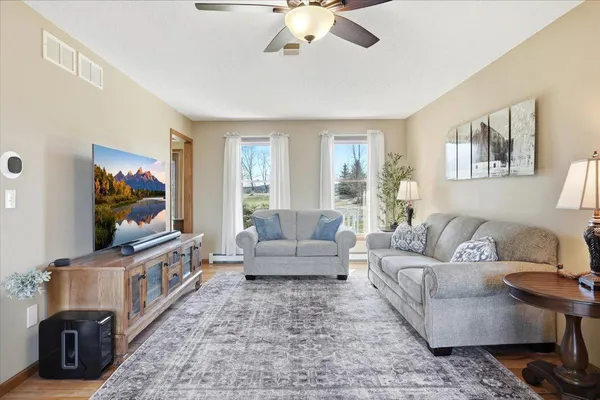 $550,000 | 1868 90th Street, New Richmond, WI 54017