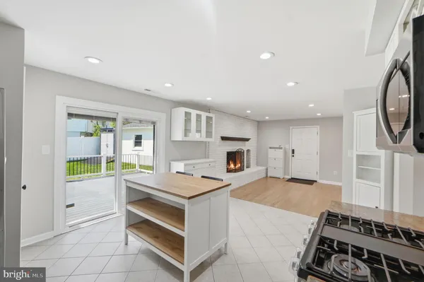 $435,000 | 16111 Village Drive West, Upper Marlboro, MD 20772