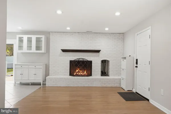 $435,000 | 16111 Village Drive West, Upper Marlboro, MD 20772