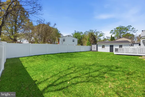 $435,000 | 16111 Village Drive West, Upper Marlboro, MD 20772