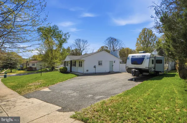 $435,000 | 16111 Village Drive West, Upper Marlboro, MD 20772