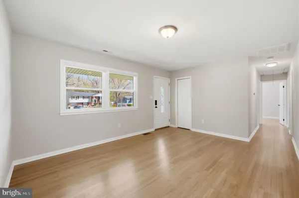 $435,000 | 16111 Village Drive West, Upper Marlboro, MD 20772