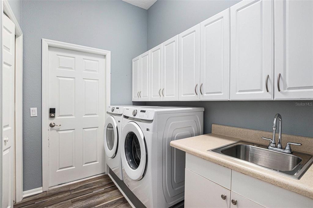 3037 North Folkestone Loop Hernando, FL 34442 - Photo 31 of 35