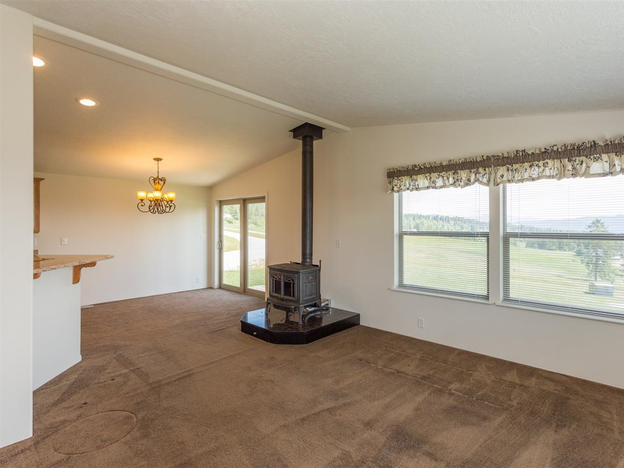 2492 Phay Road Elk, WA 99009 - Photo 8 of 18