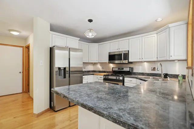 $3,000 | 17727 Mayher Drive, Orland Park, IL 60467