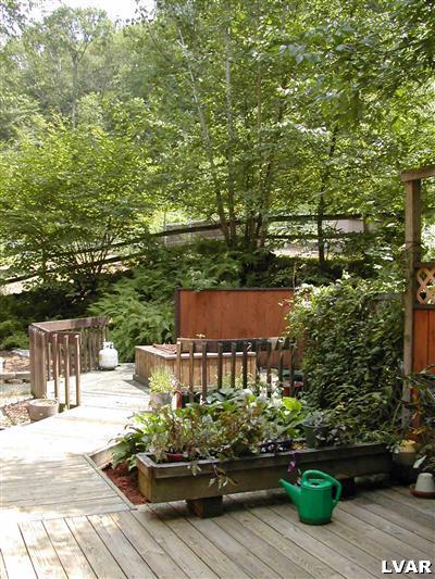 18 Hemlock Road Kunkletown, PA 18058 - Photo 27 of 37 a view of a fountain