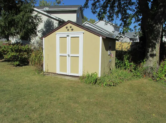 $240,900 | 5336 Falmouth Drive, Rockford, IL 61109