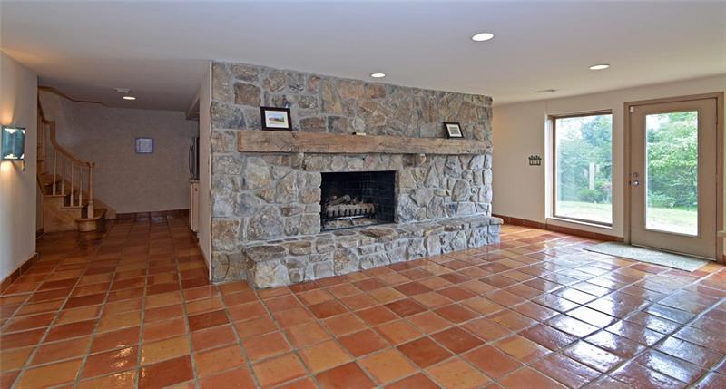 134 Riding Trail Lane Pittsburgh, PA 15215 - Photo 22 of 25 Gallery Image 22
