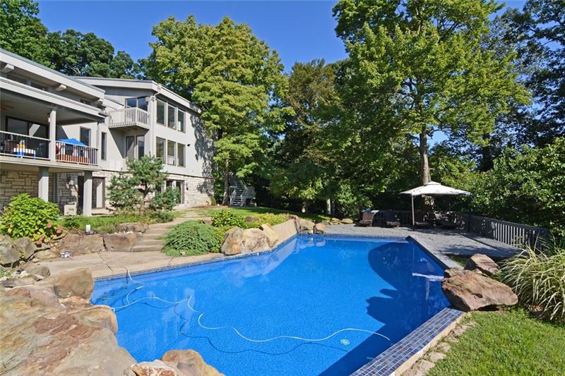 134 Riding Trail Lane Pittsburgh, PA 15215 - Photo 23 of 25 Gallery Image 23