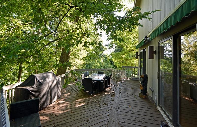 134 Riding Trail Lane Pittsburgh, PA 15215 - Photo 24 of 25 Gallery Image 24