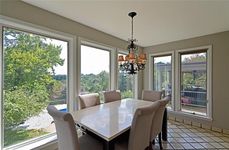 134 Riding Trail Lane Pittsburgh, PA 15215 - Photo 10 of 25 Gallery Image 10