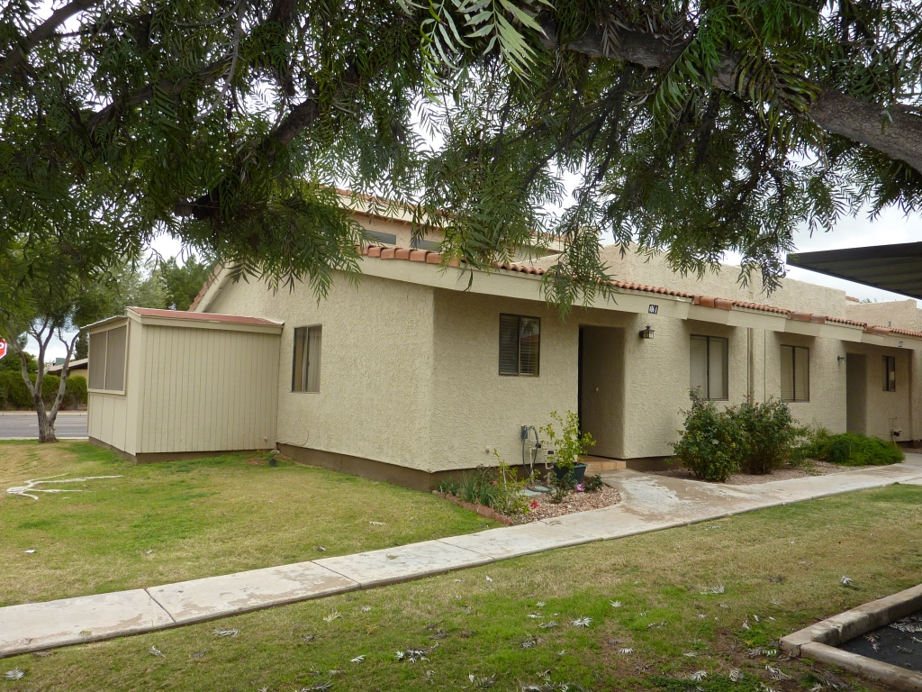 406 East Cullumber Avenue, Unit A Gilbert, AZ 85234 - Photo 1 of 17 Front