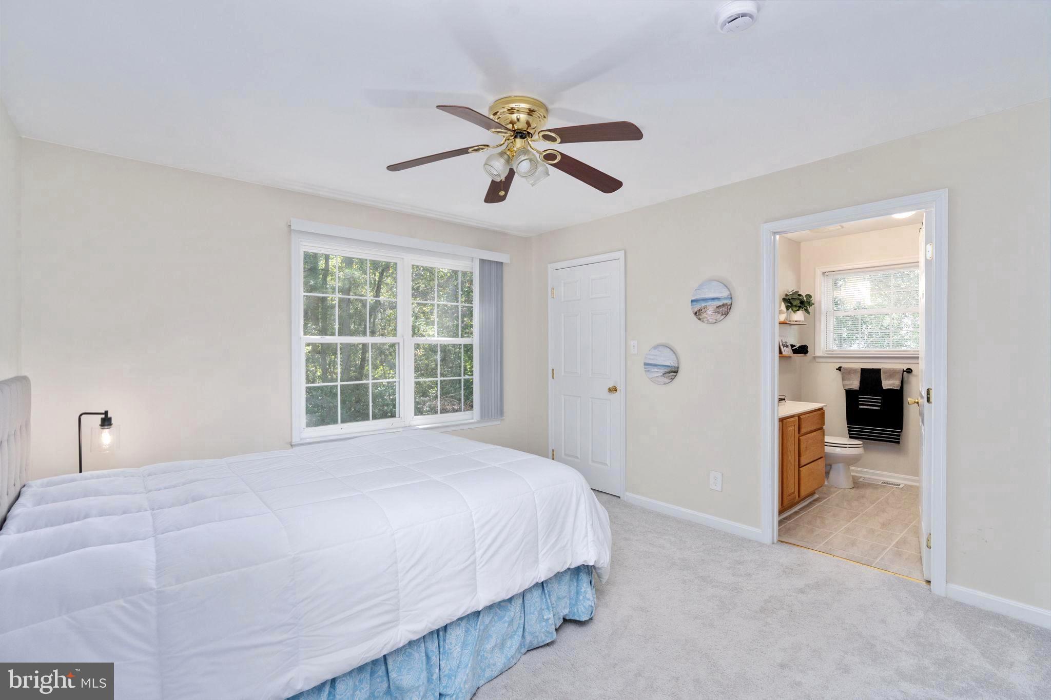 238 12th Street Colonial Beach, VA 22443 - Photo 5 of 32 Primary Ensuite