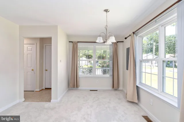 $325,000 | 238 12th Street, Colonial Beach, VA 22443